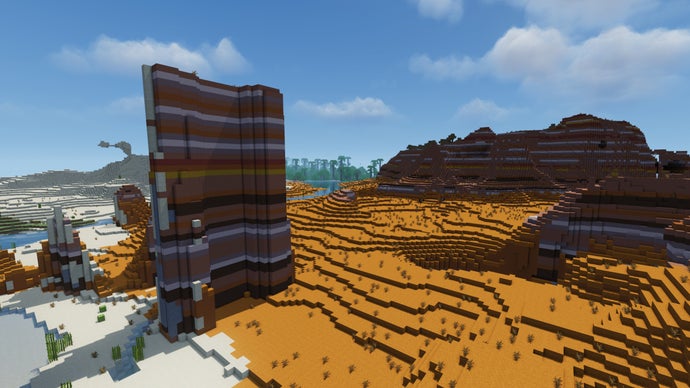 Um bioma de mesa no servidor Minecraft, com uma rocha alta e quadrada à esquerda.